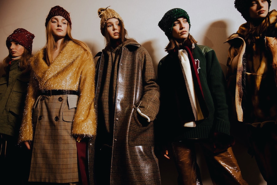 Undercover aw18 pfw fashion week show backstage 0