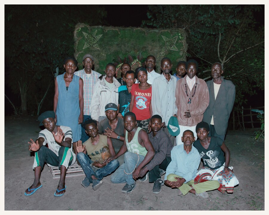 Baloji - Peau de Chagrin Bleu de Nuit music video 1
