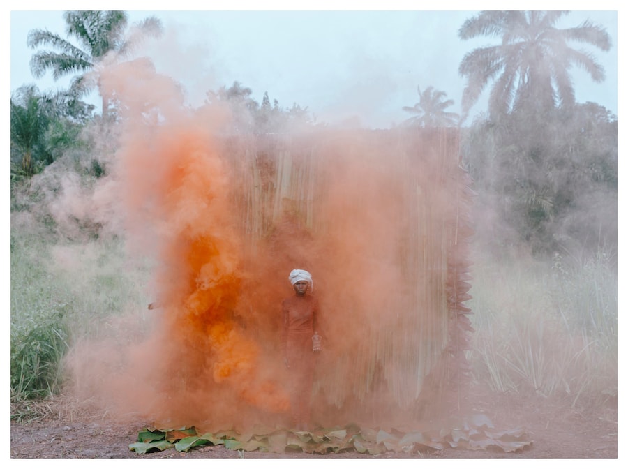 Baloji - Peau de Chagrin Bleu de Nuit music video 17