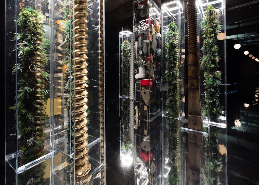 SELFRIDGES THE FLIPSIDE louis vuitton loewe byredo 2