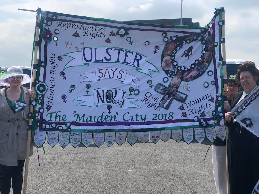Women&#39;s procession in Belfast 4