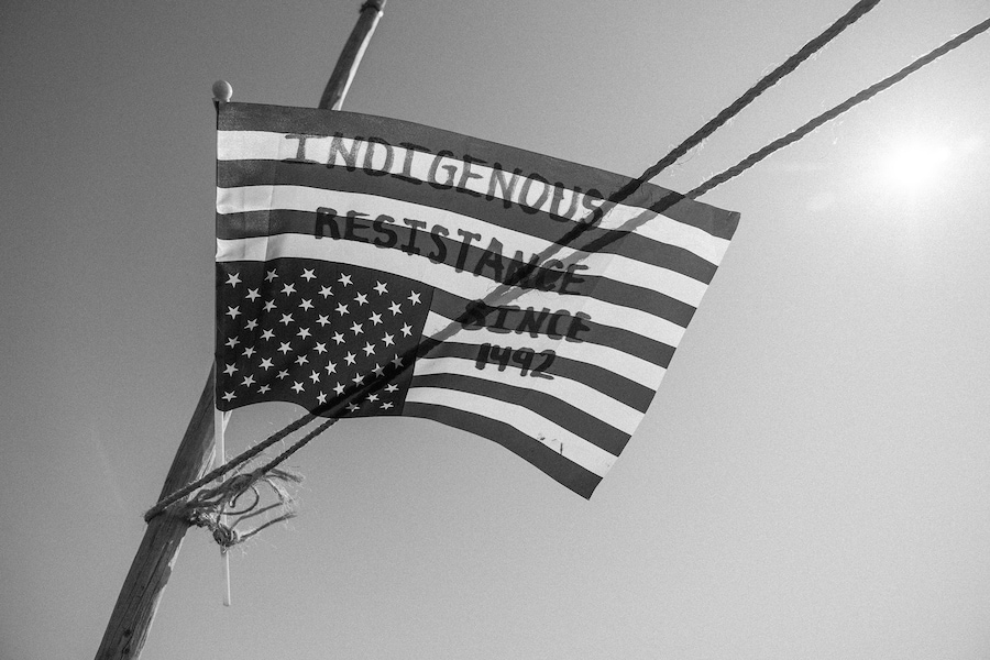 Josu&#233; Rivas: Standing Strong 0