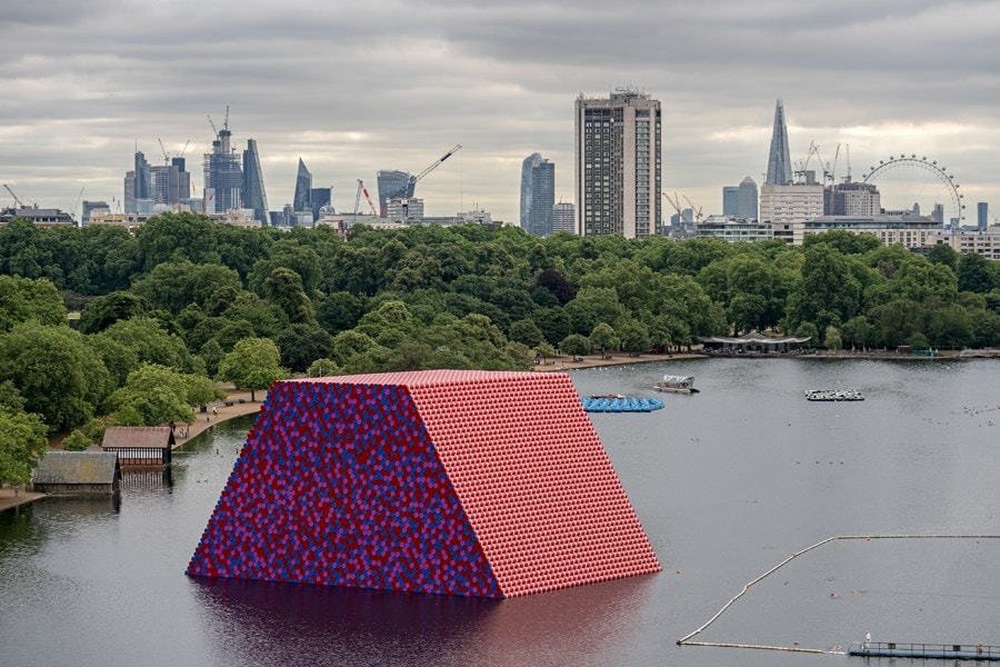 Christo and Jeanne-Claude: Urban Projects 8