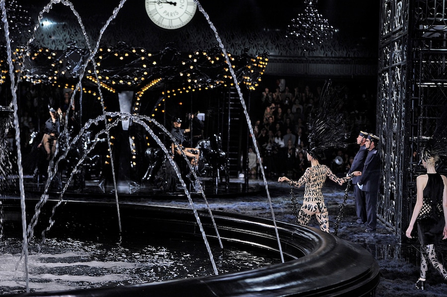 louis vuitton marc jacobs nicholas ghesquiere shows paris 9
