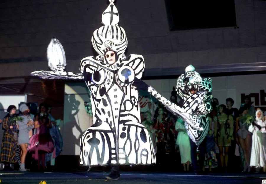 untamed fashion assembly Latvia avant-garde 90s fashion 1