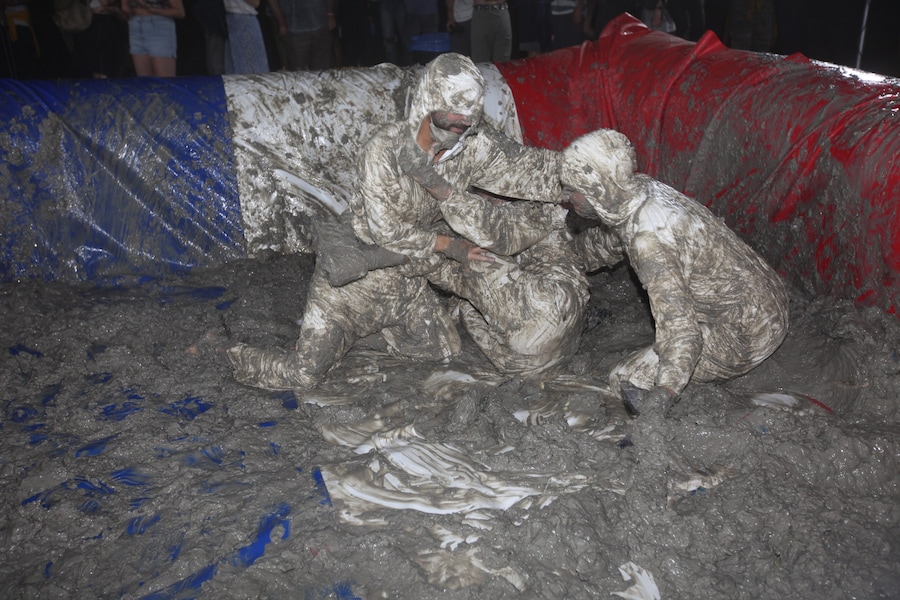 Great American Mud Wrestle LA Lotta Volkova Lily Rose Depp 16