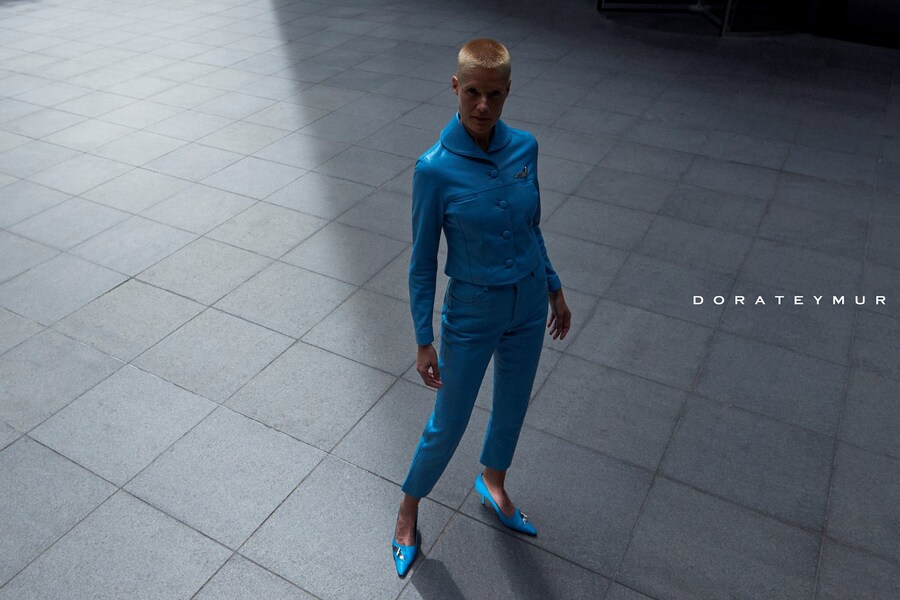 SM-DoraTeymur_Campaign_Shot6-logo 31