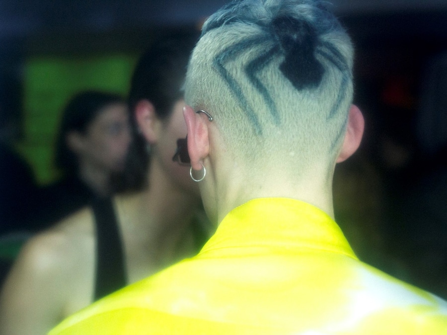 LEO Brussels label bad taste 9