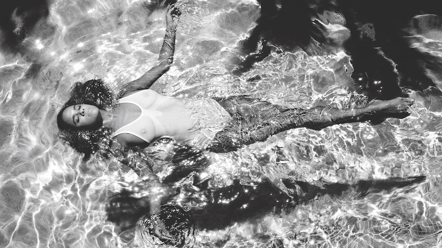 Pirelli 2019 Calendar 8