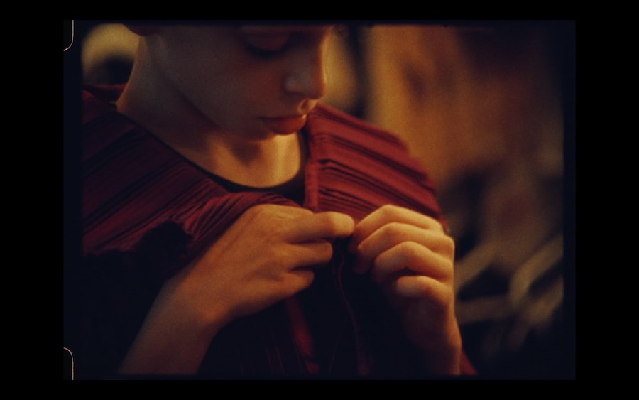 Still from Desmond is Amazing 1