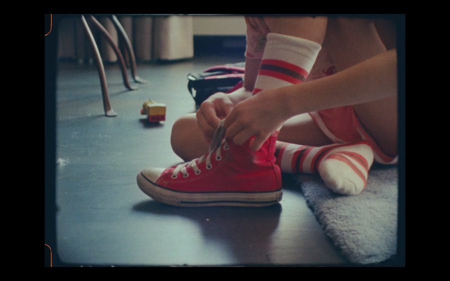 Still from Desmond is Amazing 2