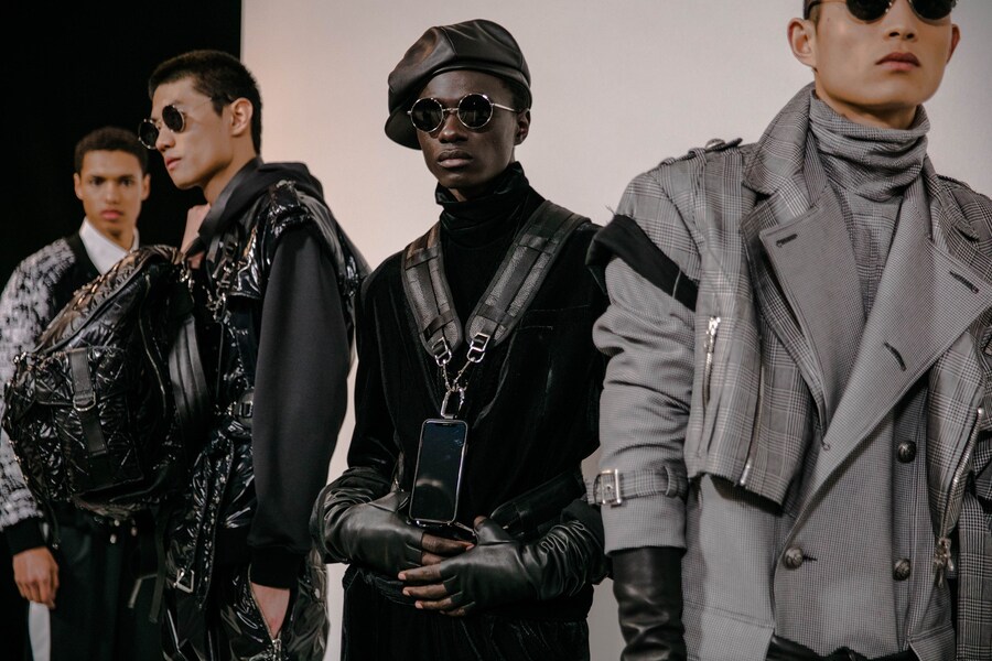 balmain homme aw19 olivier rousteing paris pfw 17