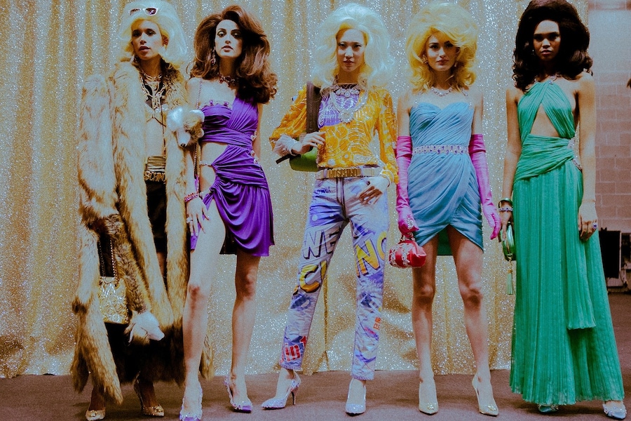 jeremy scott aw19 moschino mfw milan fashion week 7