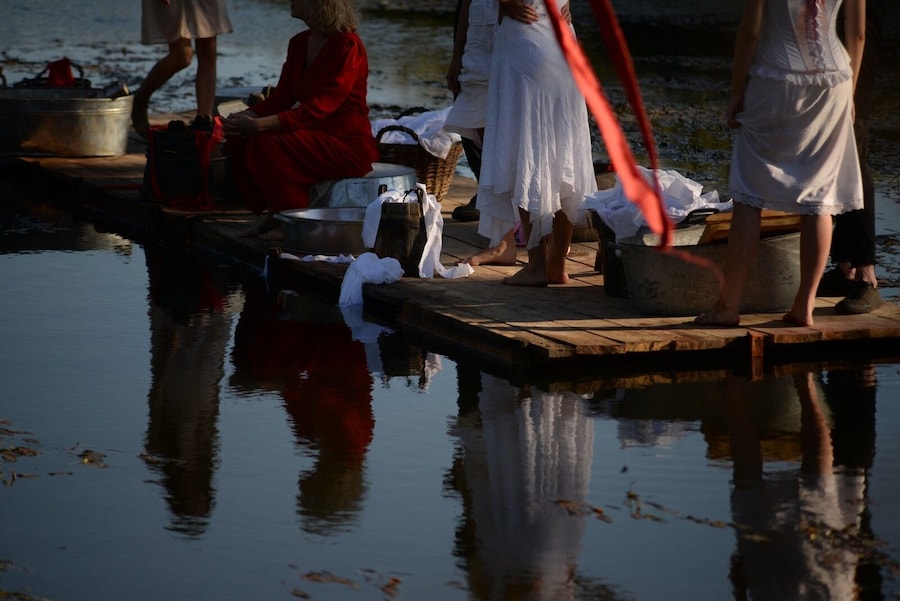 Behind-the-scenes of Rosie Lowe’s “Pharoah” video 13