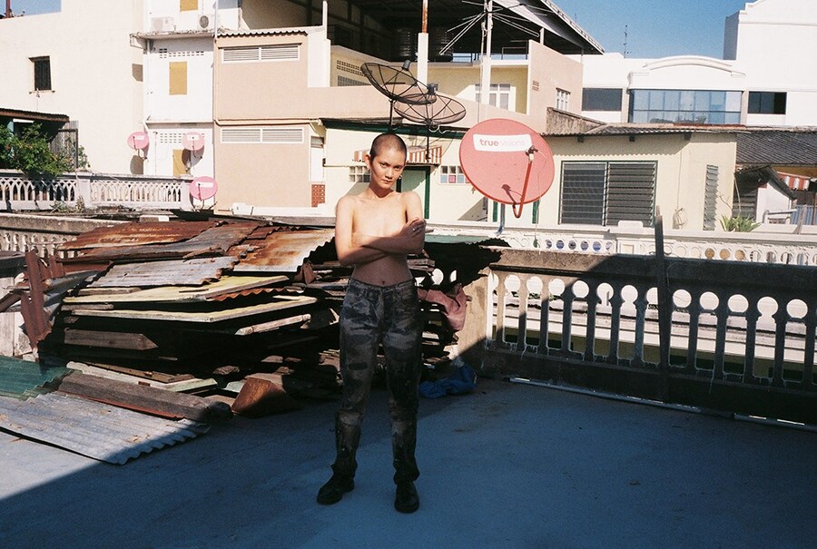 Luo Yang’s 女孩 / Girls, Dazed premiere 1