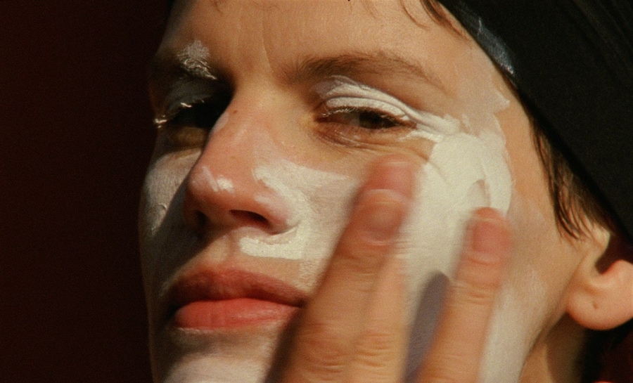 Thomas de Kluyver All I Want To Be book make-up artist 10
