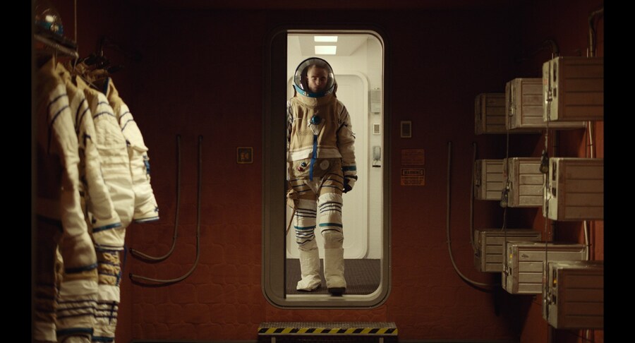 Monte (Robert Pattinson) in High Life 2