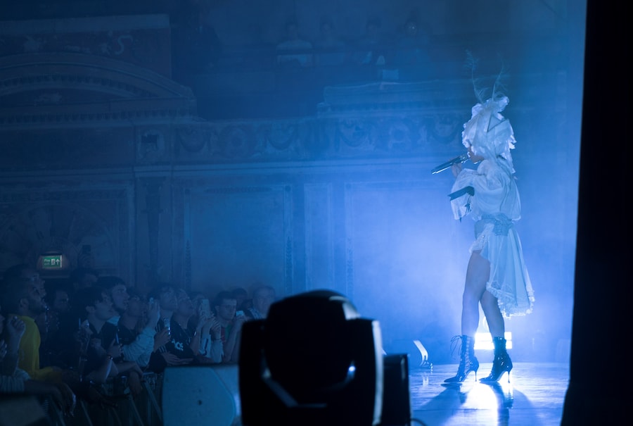 FKA twigs at Alexandra Palace 4