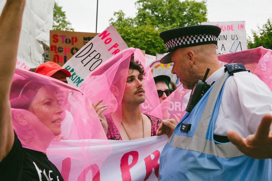 pride london trans protest 13 14