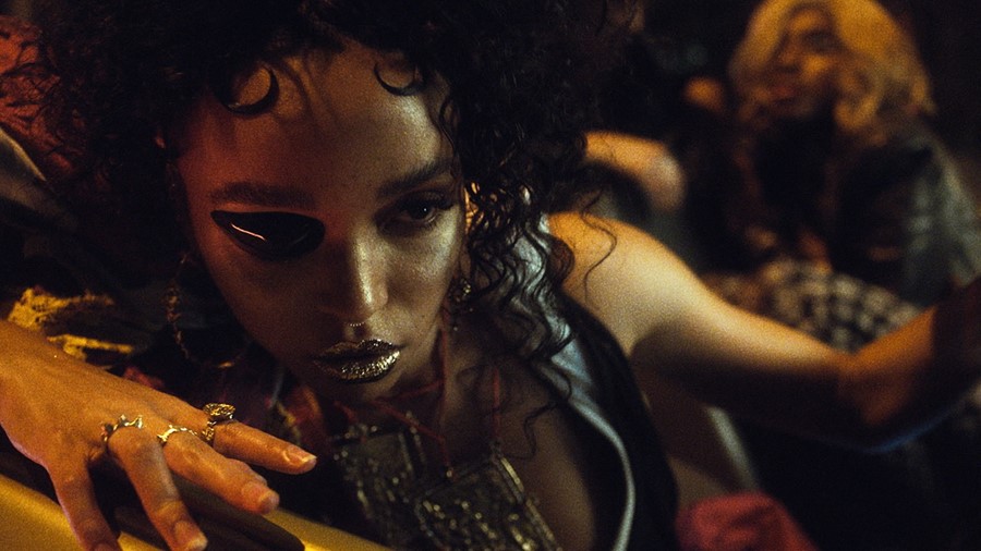 FKA twigs - home with you video