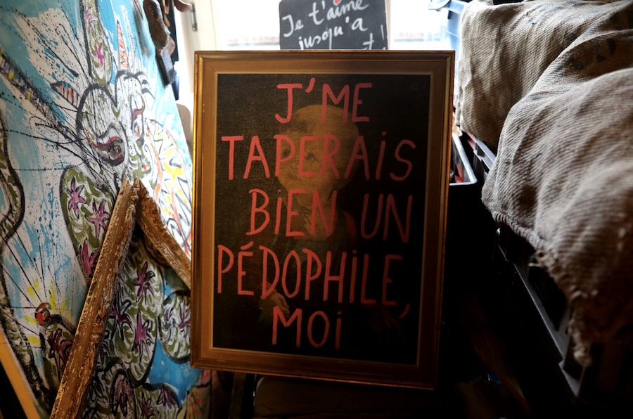 Paris Squats 0
