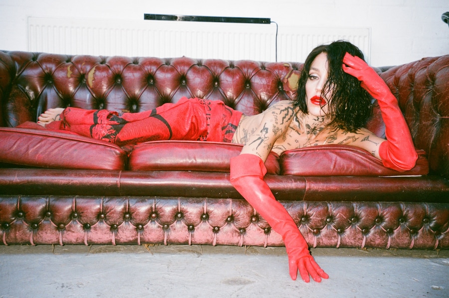 Brooke Candy on sofa 2