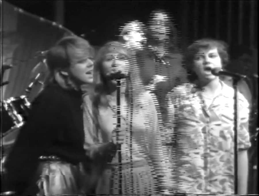 Walls Come Tumbling Down - Us Girls 2