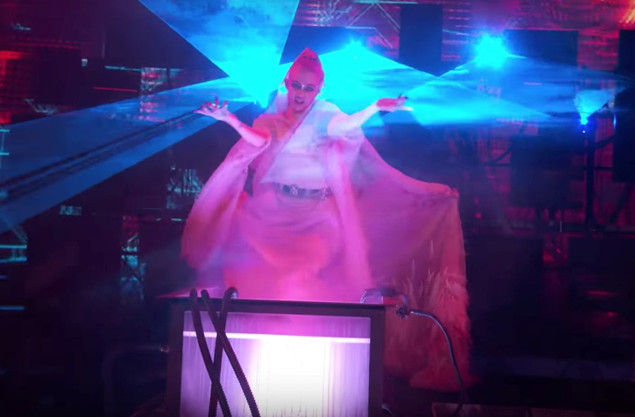 Grimes at the Game Awards