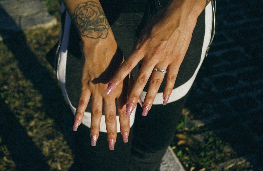 Amber Pinkerton Rooted 5