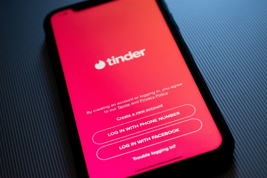 Tinder is launching a panic button