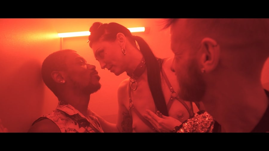 EX by George Makakis 7 7