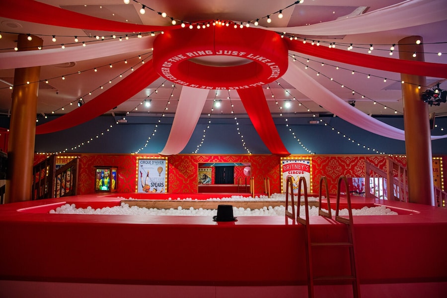 The Zone, Britney Spears museum 1 0