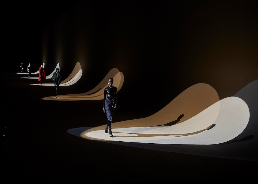 Saint Laurent AW20 fashion show 19 18