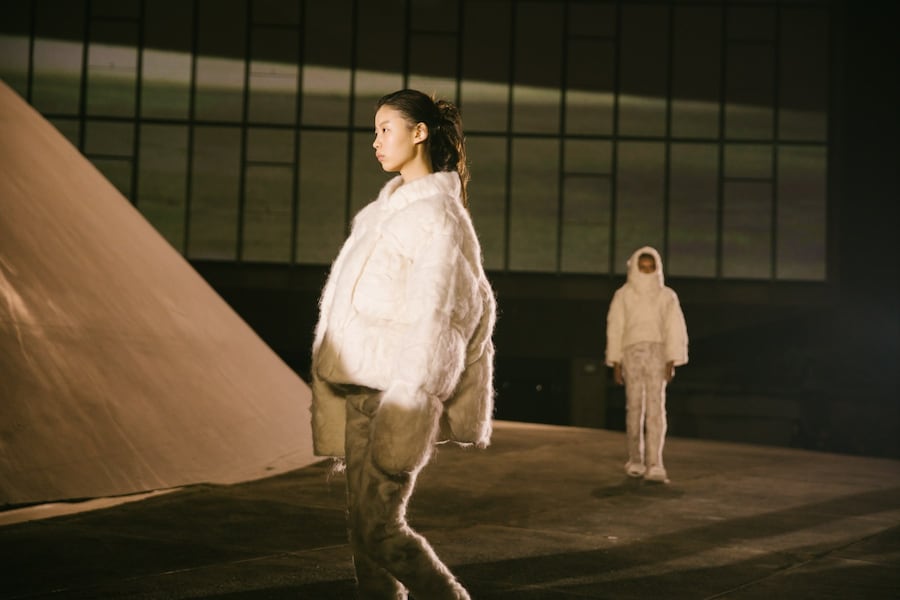 Yeezy Season 8 fashion show Kanye West 18 17