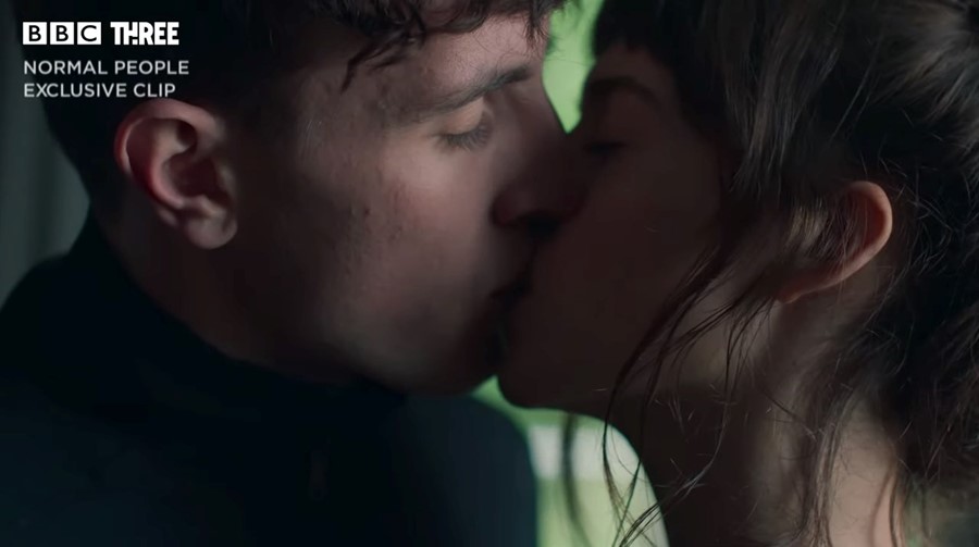 Watch Marianne and Connell's first kiss in this Normal People clip