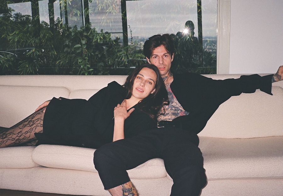 Devon Lee Carlson and Jesse Rutherford 5 5