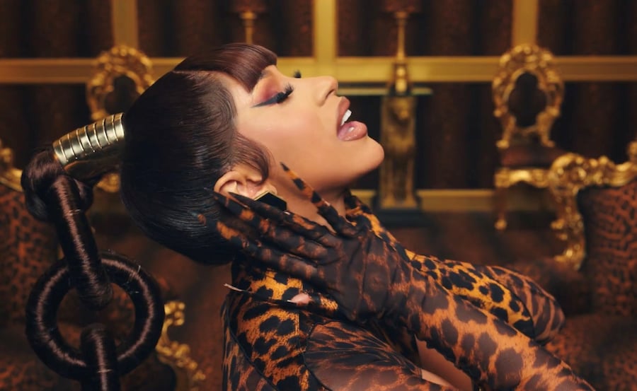 WAP beauty looks Cardi Megan 3