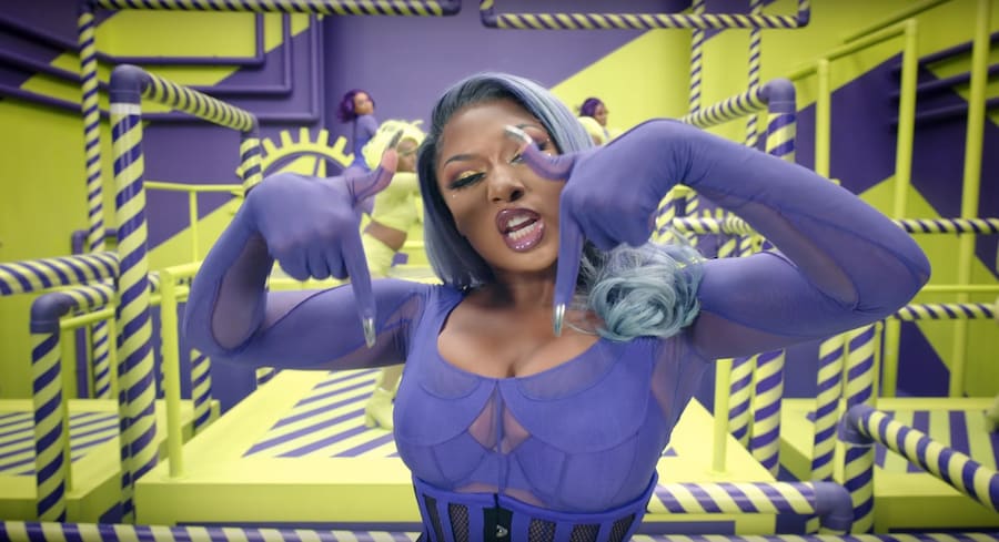 WAP beauty looks Cardi Megan 7