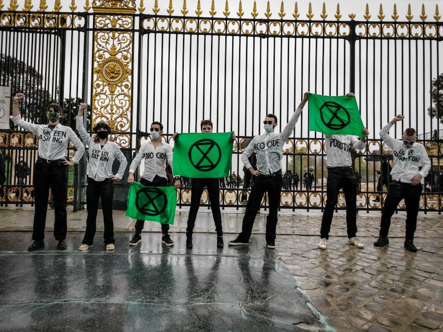 Extinction Rebellion – Fashion Act Now 3 3