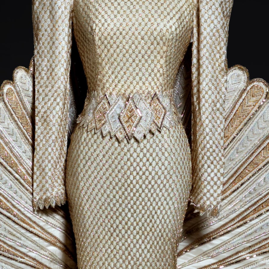 Sherihan dress (detail) 10