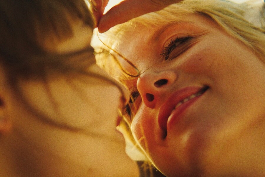 Cocoon by Leonie Krippendorff 1 1