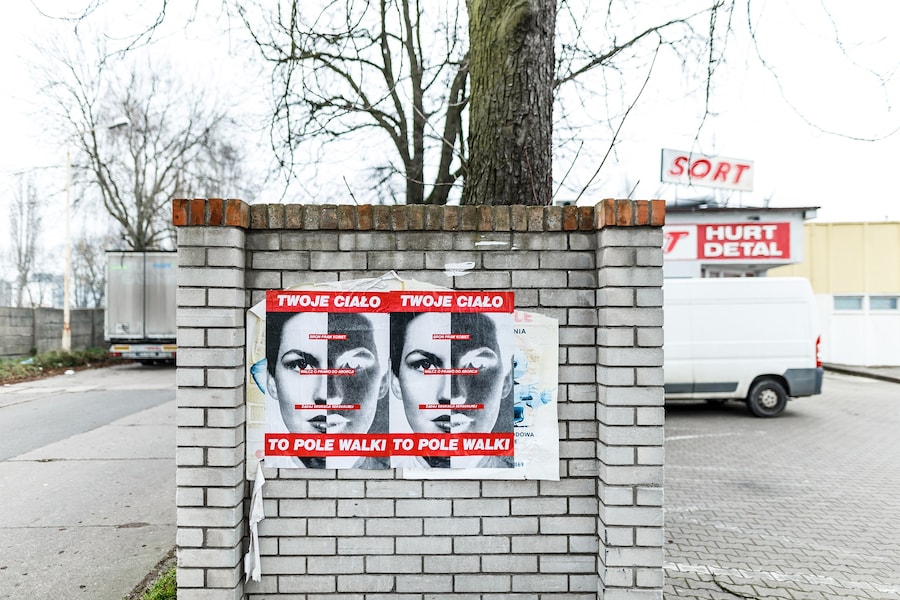 Barbara Kruger, “Untitled (Your body is a battlefield)” Poli 3