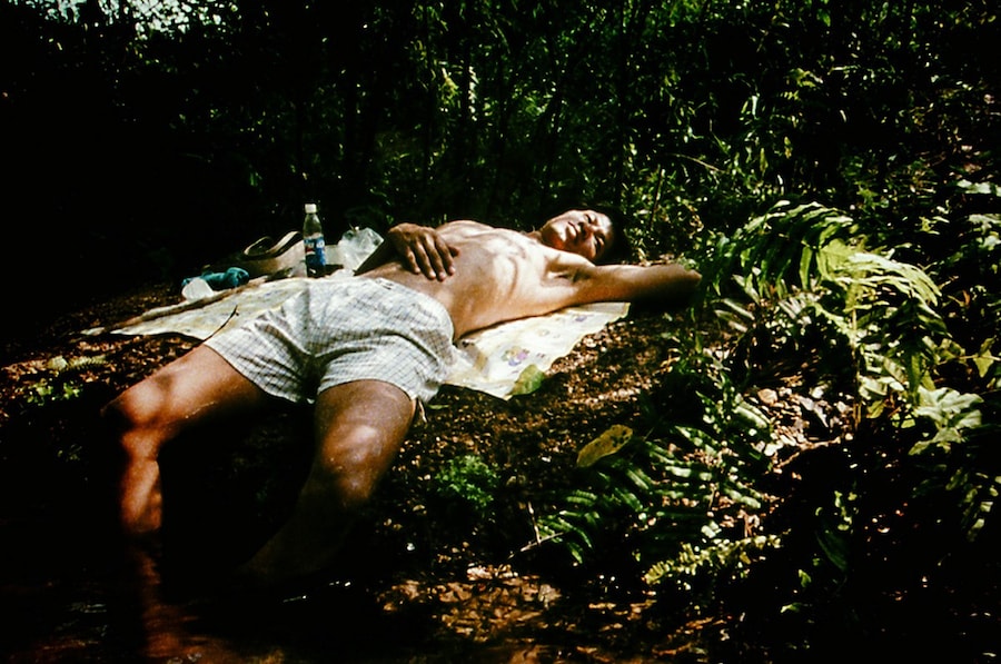 BLISSFULLY YOURS (2002) 4