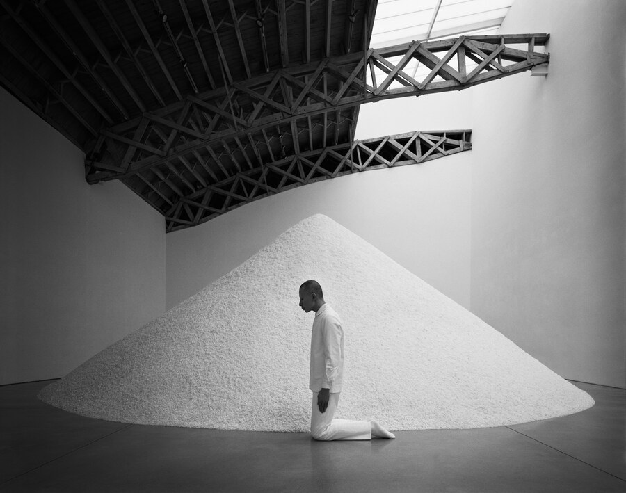 Marina Abramović –&#160;WePresent Series (2021) 0