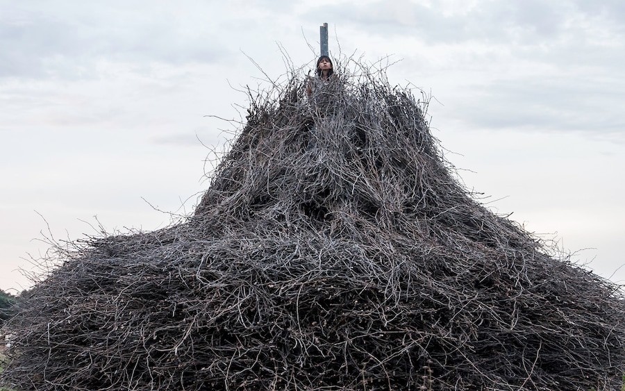 Marina Abramović –&#160;WePresent Series (2021) 6