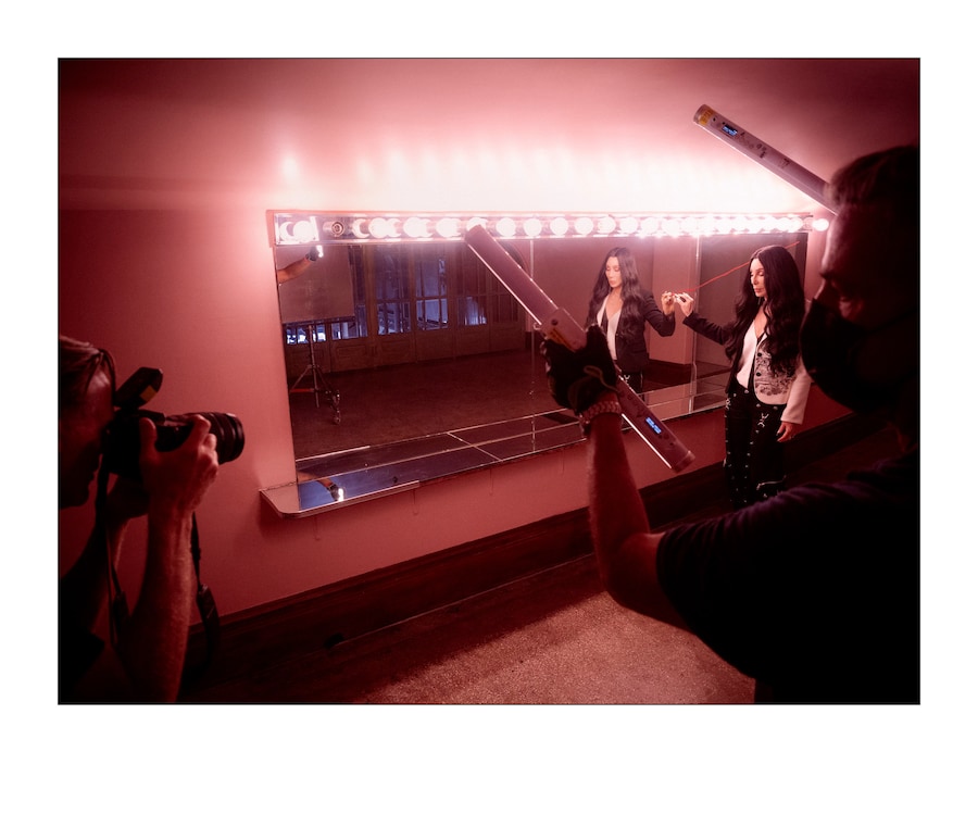 Pirelli Calendar 2021: BTS 19
