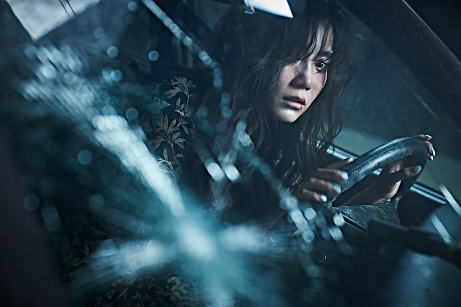 Shin Hyon Bin, Beasts Clawing at Straws 7