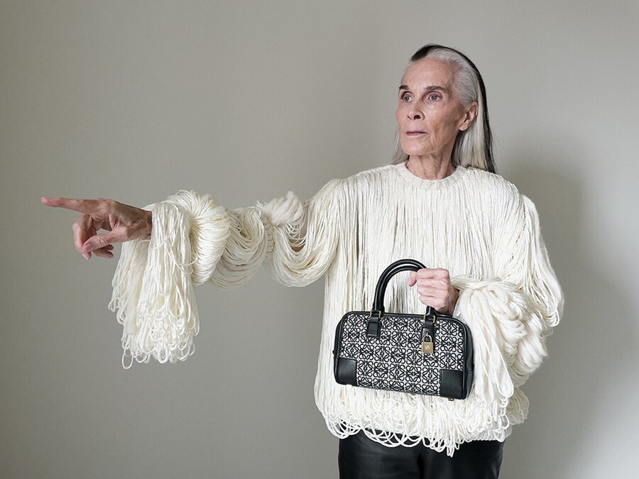 Loewe Amazona 9