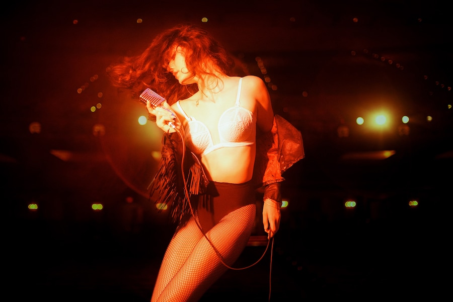 Neil Krug and Jardine Libaire, GoldTwinz [2021] 12