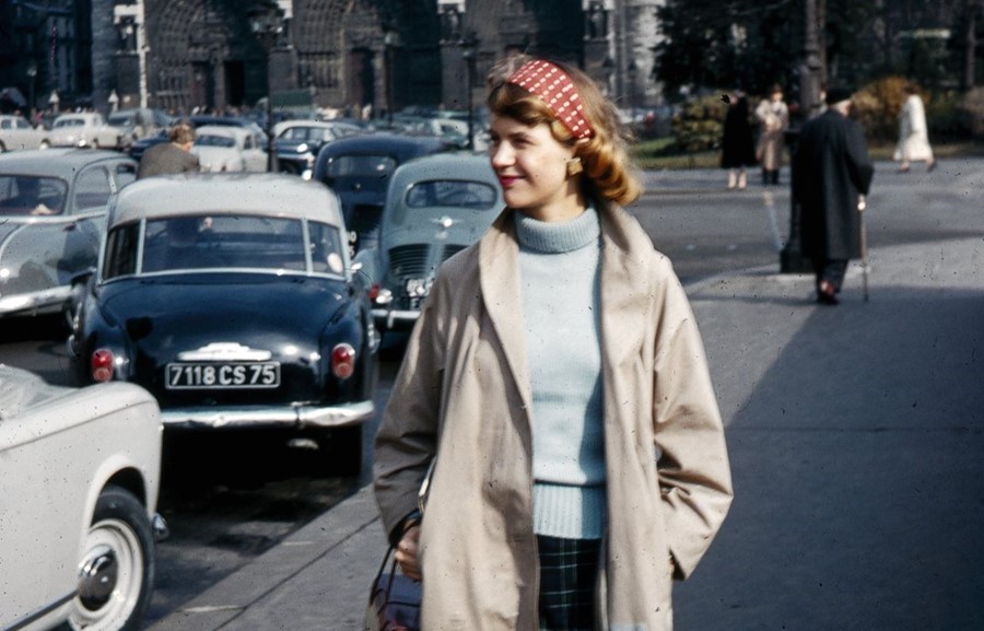 Sylvia Plath wearing her kilt outside the Notre Dame